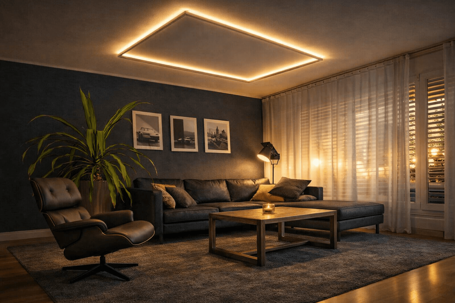 Massgefertigtes Wohnzimmer in Anthrazit mit Leder-Lounge und LED-Decken-Rahmen